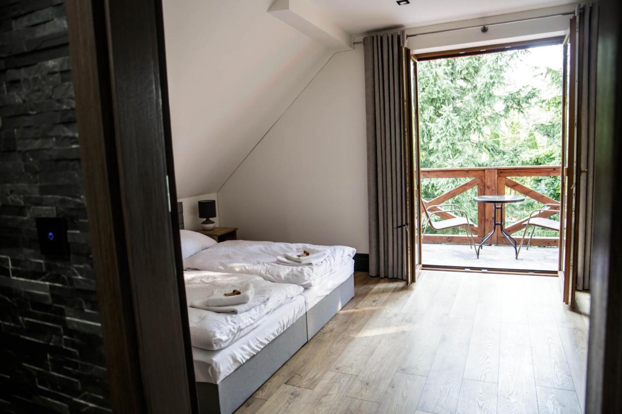 Dom Nad Jeziorem Ublik Z Sauna I Jacuzzi Buitenkant foto