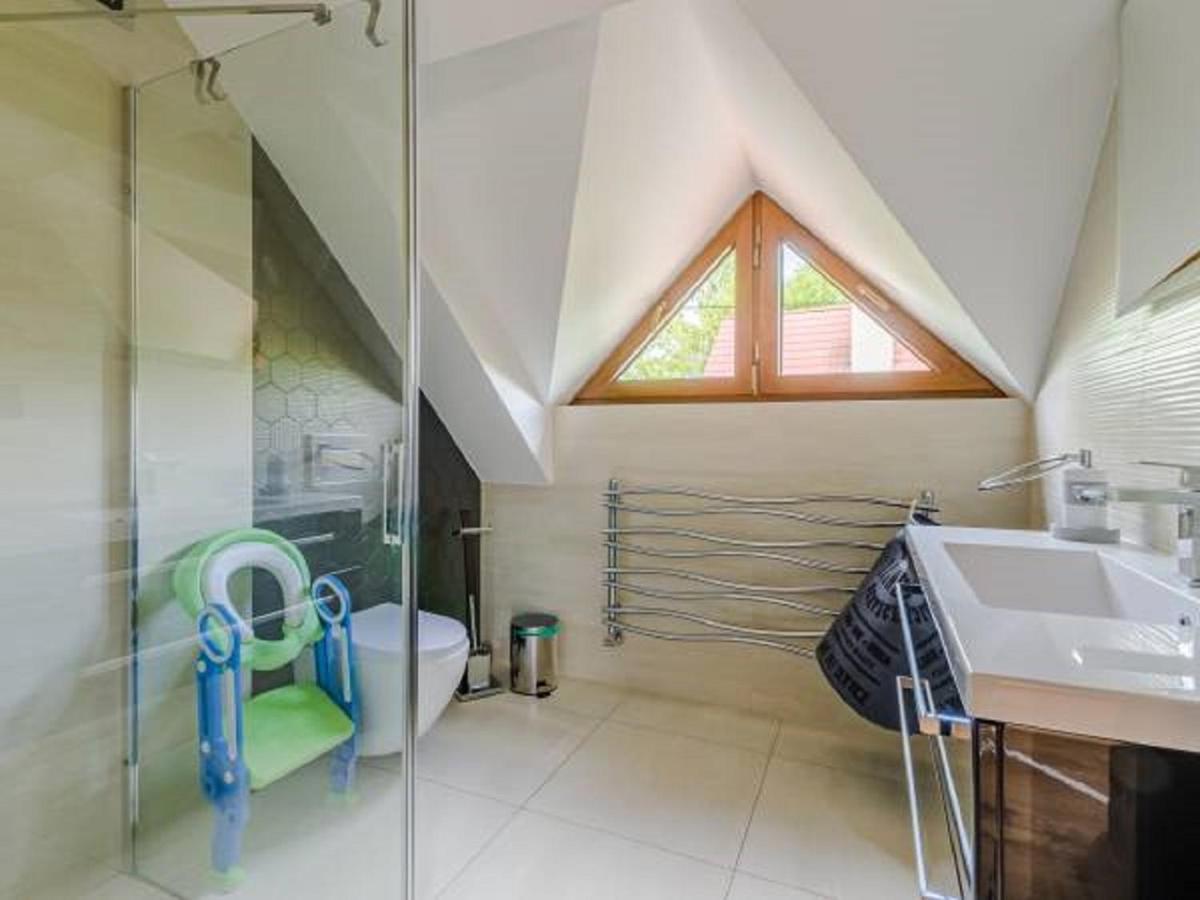 Dom Nad Jeziorem Ublik Z Sauna I Jacuzzi Buitenkant foto