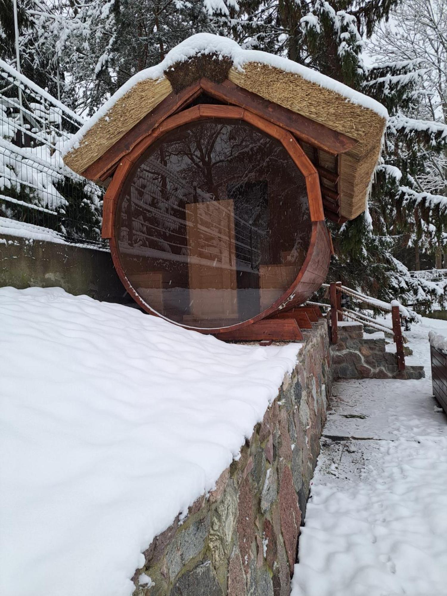 Dom Nad Jeziorem Ublik Z Sauna I Jacuzzi Buitenkant foto